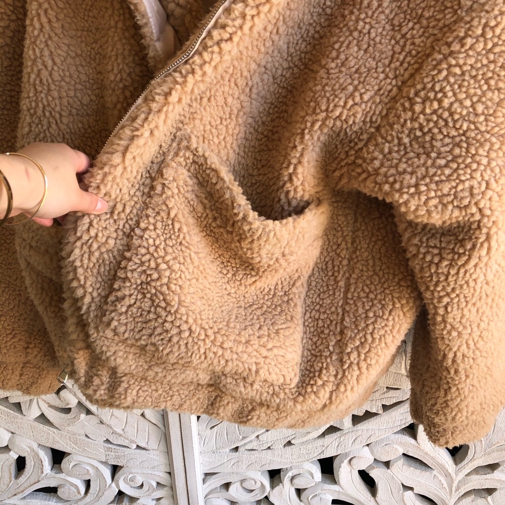 🥳 SOLD🥳 I.AM.GIA BROWN TEDDY COAT - Picture 3 of 5